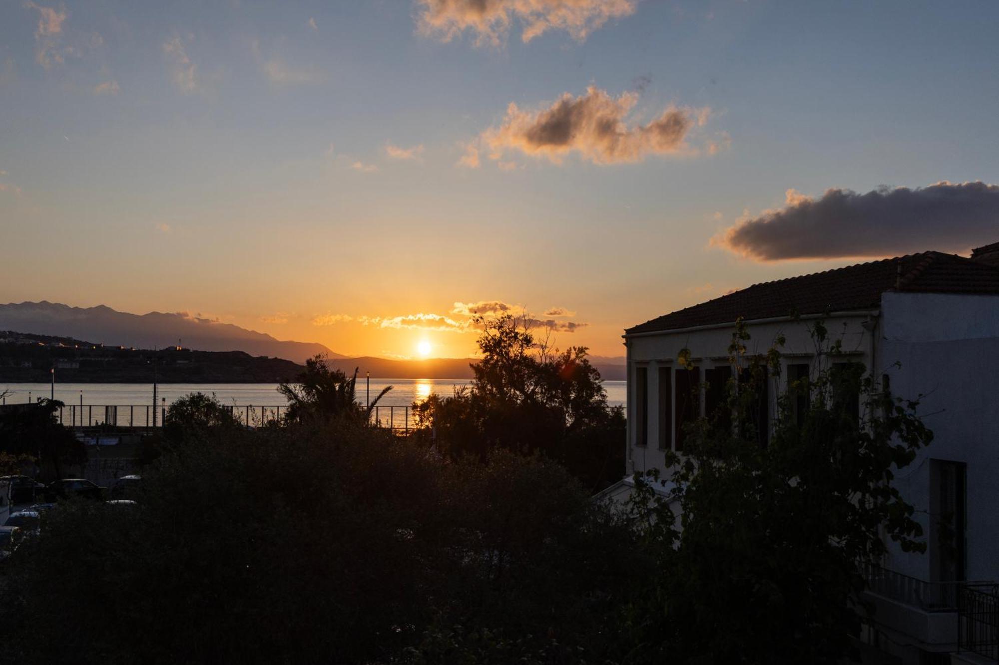 Amalen Suites Adults Only Rethymno  Ngoại thất bức ảnh