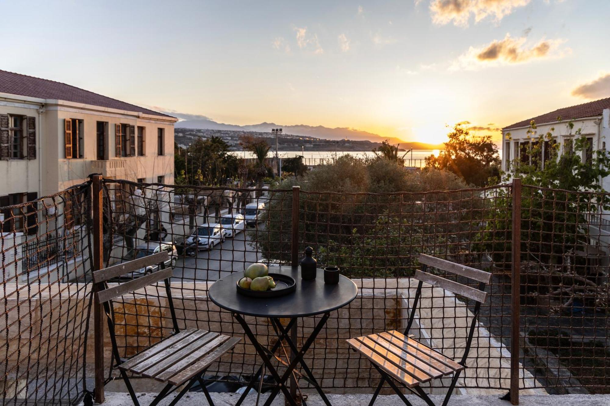 Amalen Suites Adults Only Rethymno  Ngoại thất bức ảnh